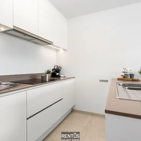 La Dolce Vickri - Modern With Garden And Swimming Pool Apartment Nieuwpoort
