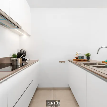 La Dolce Vickri - Modern With Garden And Swimming Pool Apartment *